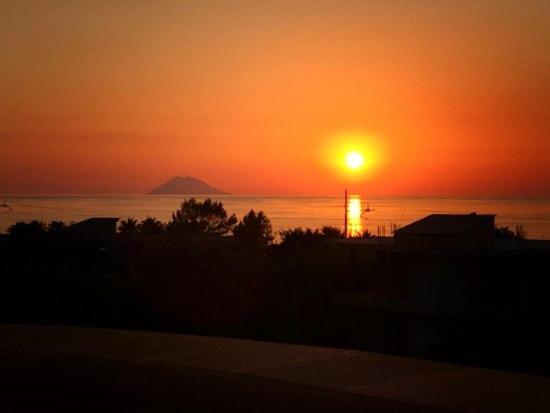 Tenuta Tropeano Santa Domenica  Εξωτερικό φωτογραφία